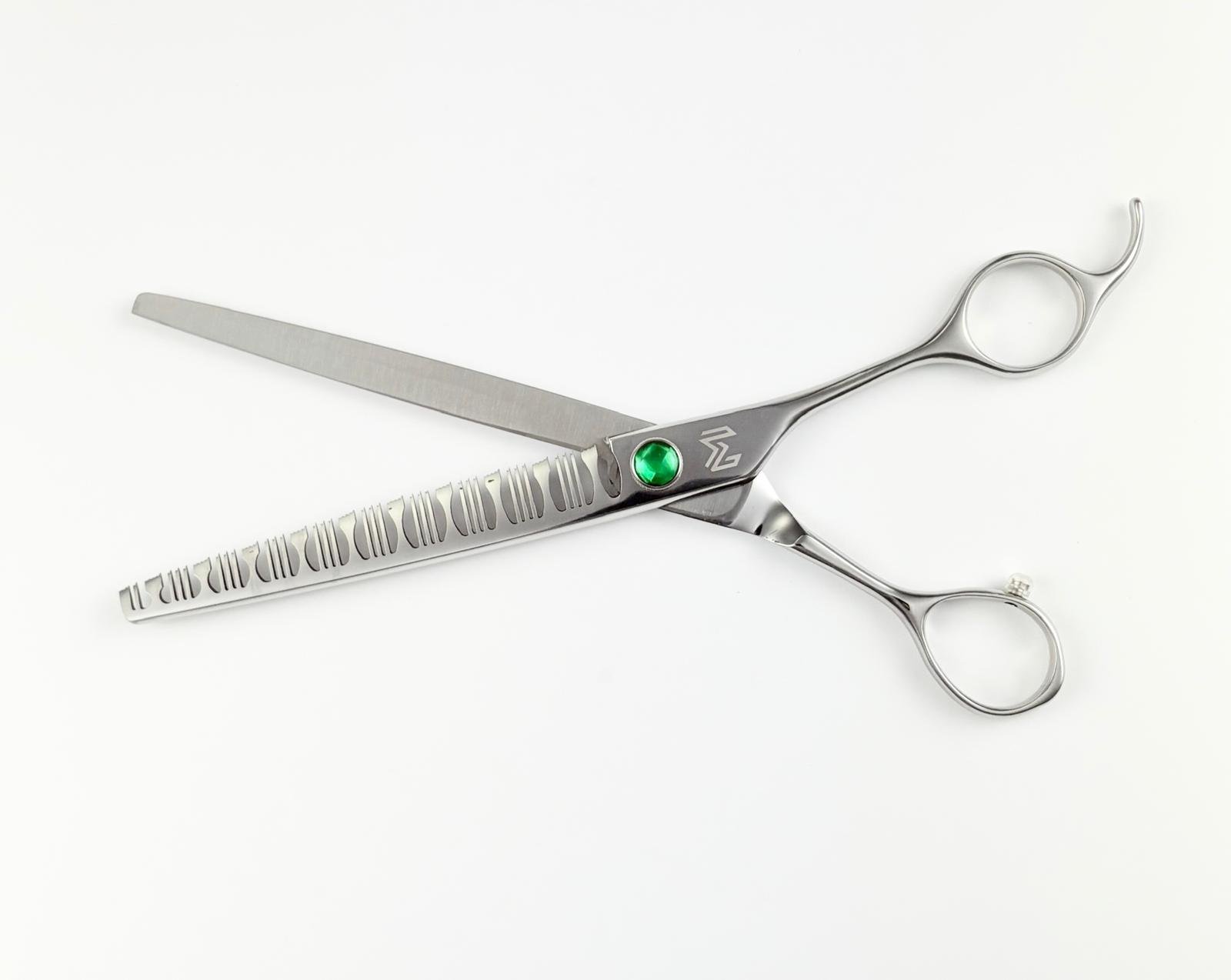 Hybrid Chunker 7.75 Inch Wider/Narrow Teeth - Image 2